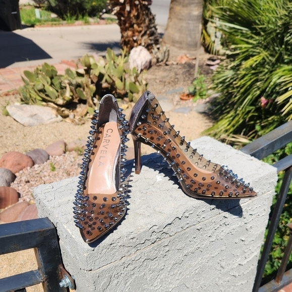 Carvela Kurt Geige‎ Kicker Stud Heels - Picture 4 of 10